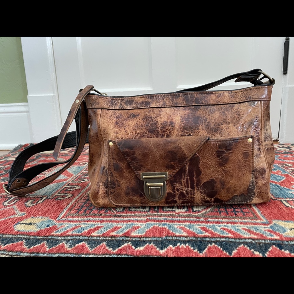 Sustainable leather bag